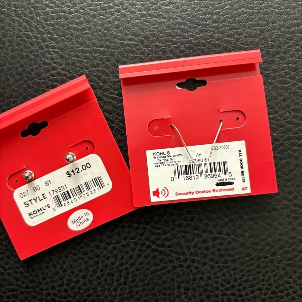 Kohl's Silver Christmas Earrings Set bundle of two - Picture 2 of 2